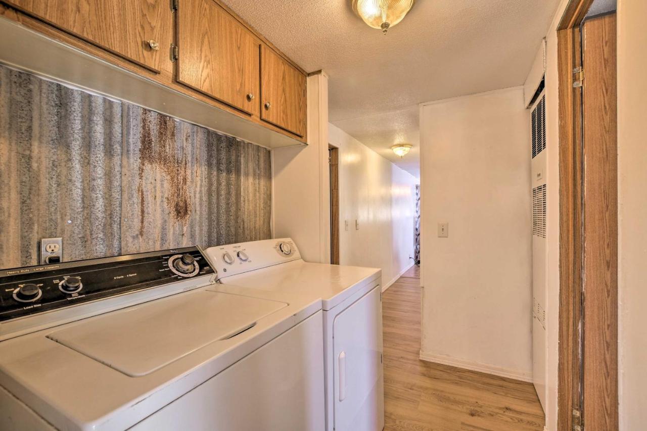 Charming Santa Rosa Home With Mountain Views And Porch ภายนอก รูปภาพ